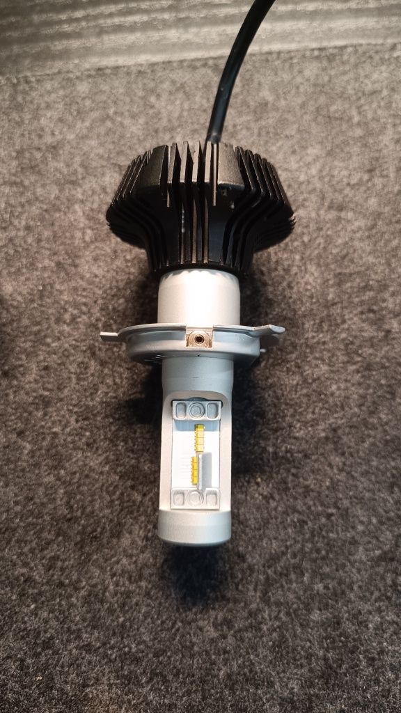 Lâmpadas Vallux LED H4