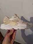 Nike huarache brancas