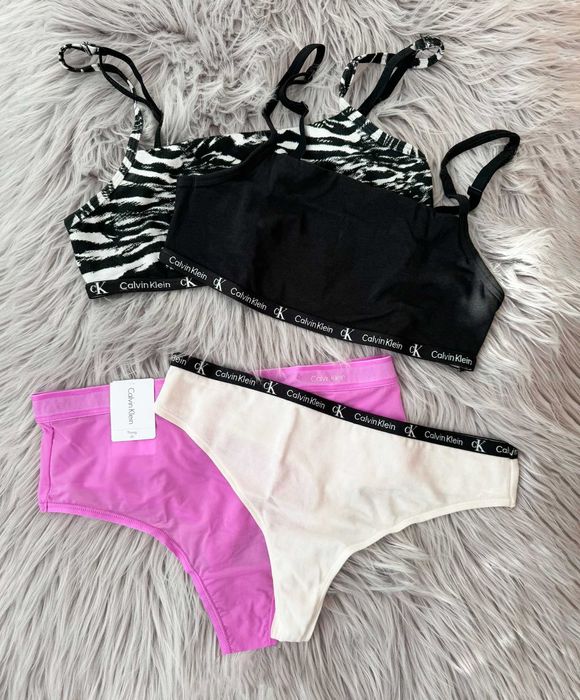 Бюстгальтер Топ Бра Calvin Klein. Оригінал