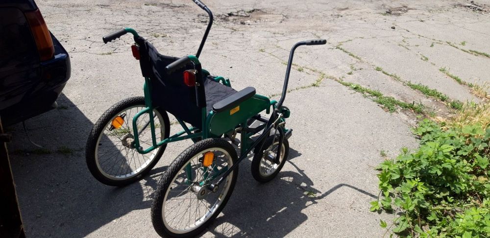 Інвалідний возик. Інвалідні коляска. Инвалидная коляска