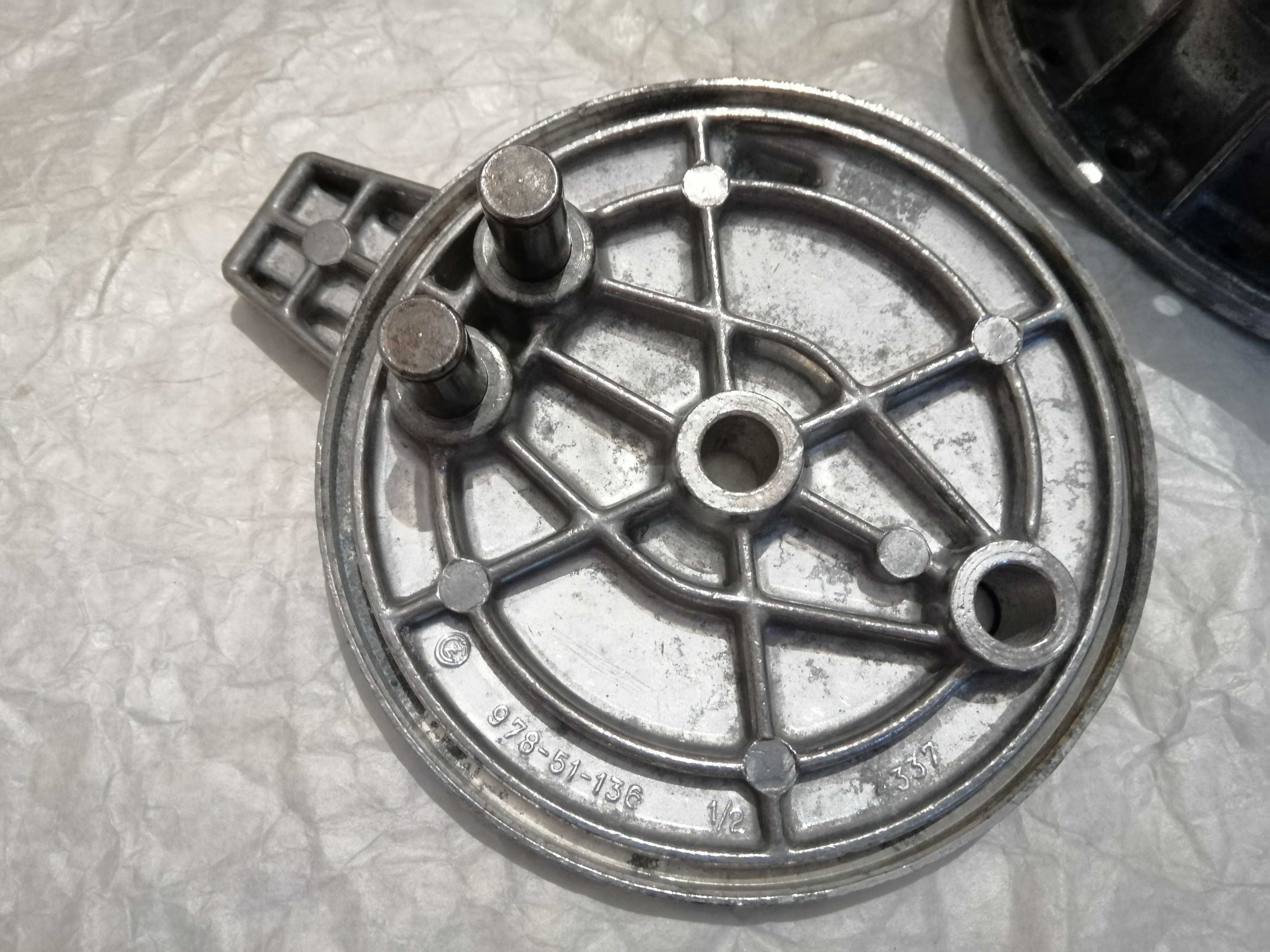 №6.НОВАЯ-Ступица заднего колеса CZ-125 КРОСС Made in Czechoslovakia.