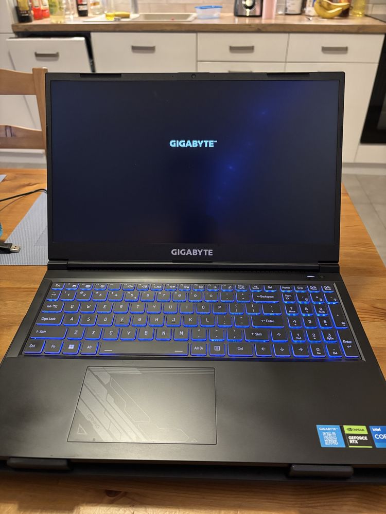 GIGABYTE G5 KF gamingowy laptop