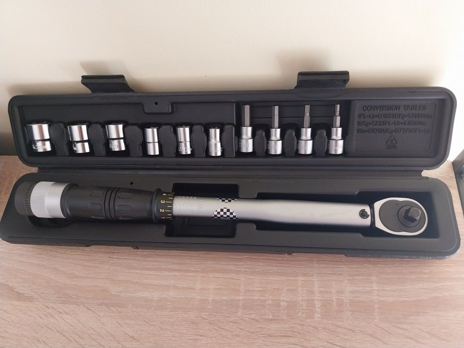 Chave ajustável Dinanometrica 3/8