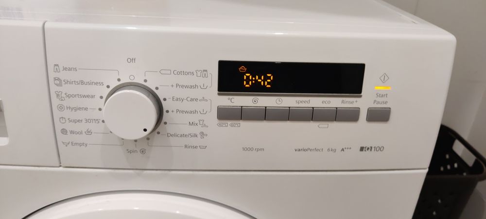 Продаж пральної машинки Siemens