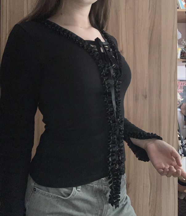 готичний вінтажний лонгслів/ кофтинка