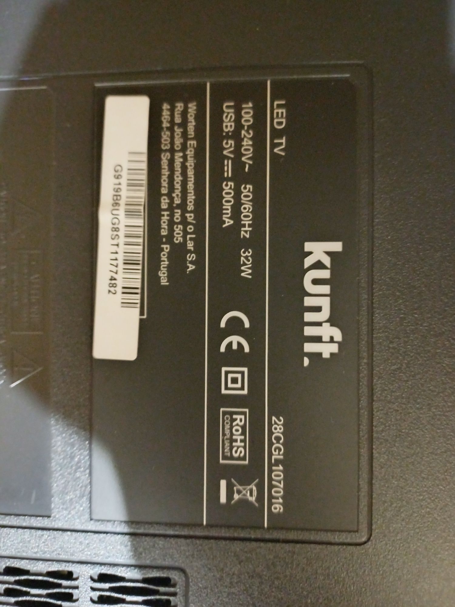 Televisão LED 28' Kunft