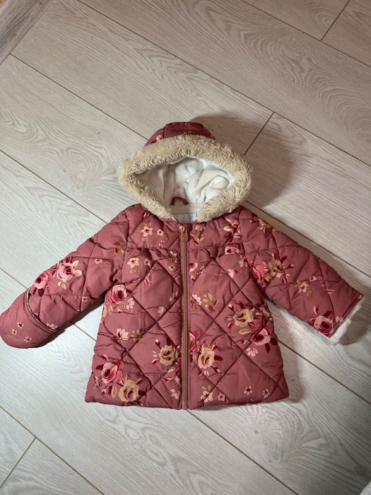 Зимова курточка George