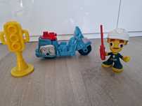 Hasbro ciastolina Play-Doh Town Motor Policyjny B5975
Hasbro Play-Doh