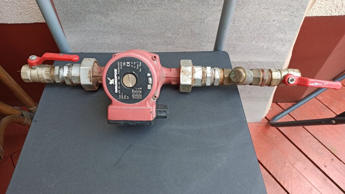 GRUNDFOS UPS pompa obiegowa