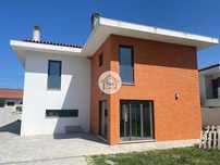Moradia Nova T4 - Febres