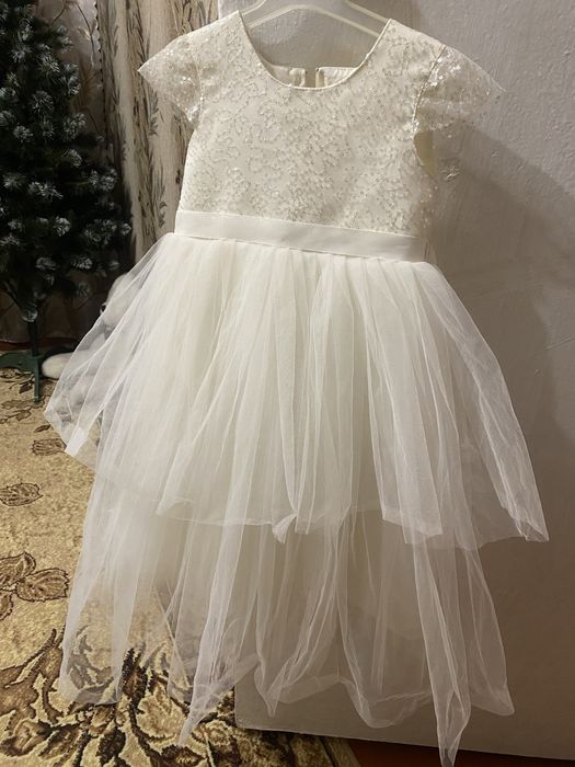 Сукня святкова, новорічна сукня, сніжинки