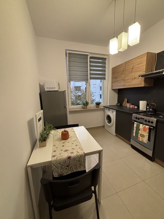 Na wynajem duża kawaleka w samym centrum