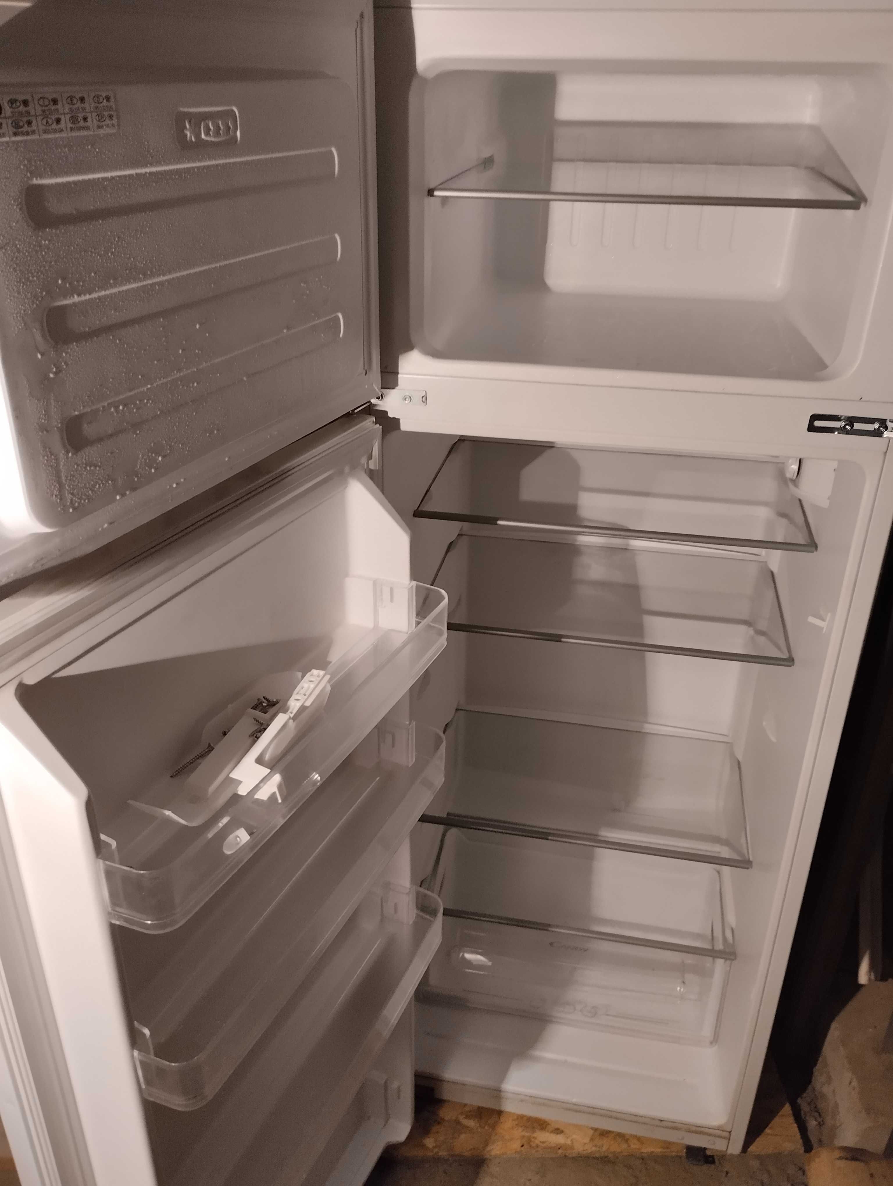 Холодильник з морозімовкою
