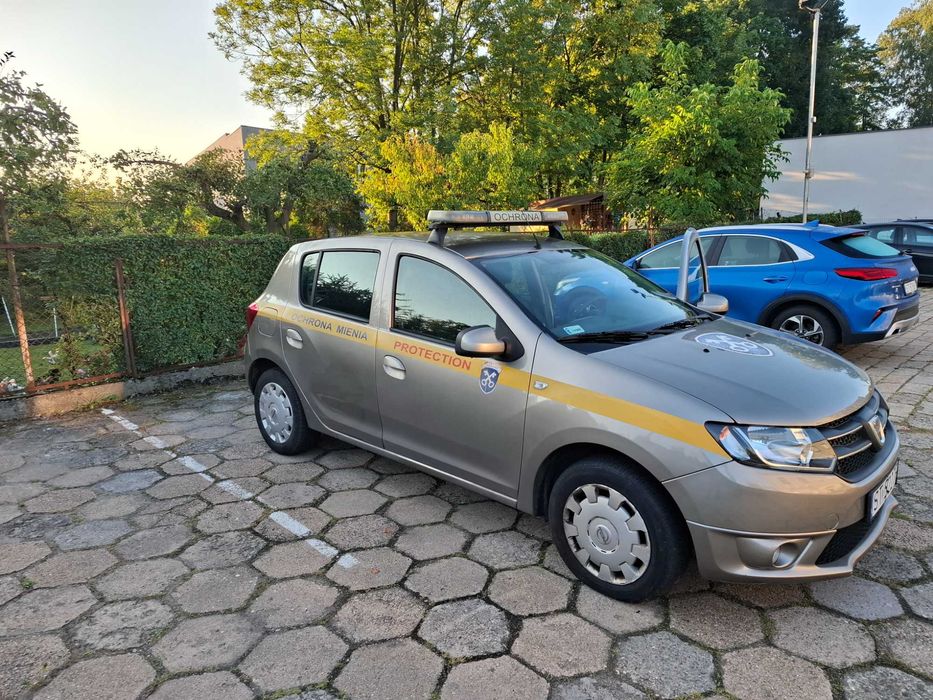 Sprzedam Dacie Sandero z LPG