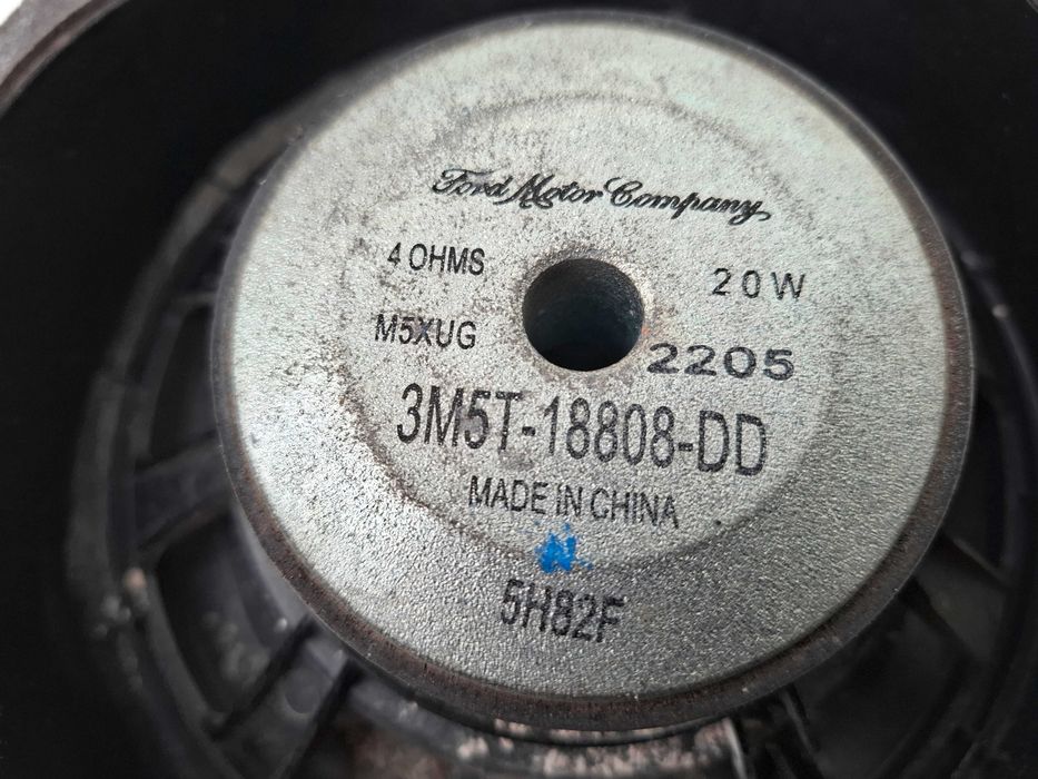 Głośniki Ford Focus mk2 głośniki Titanium