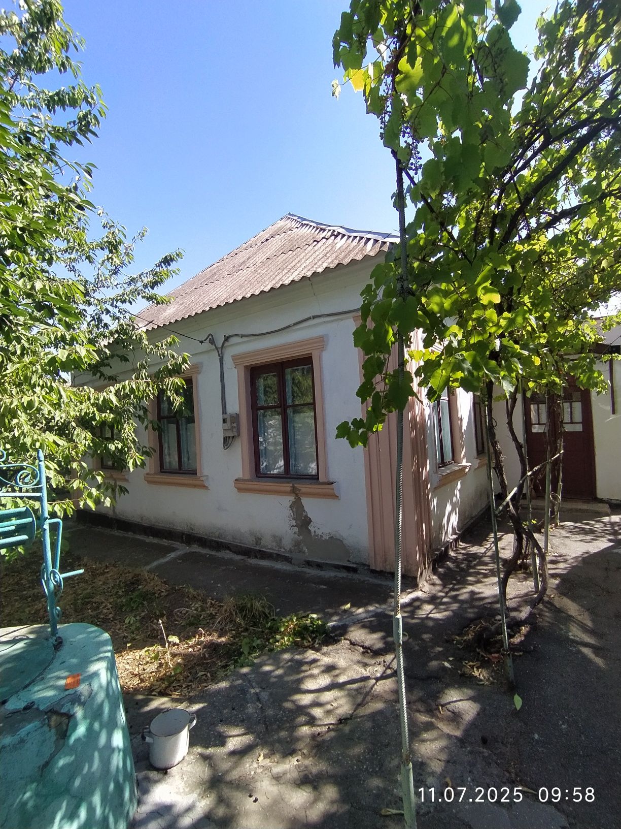 Продаю дом под ремонт.