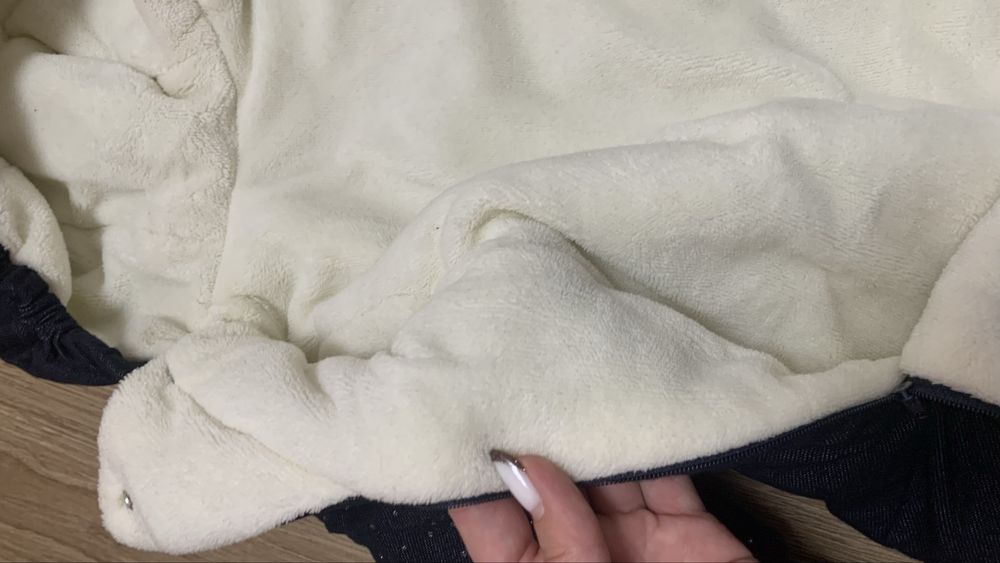 Комбенізон на дівчинку