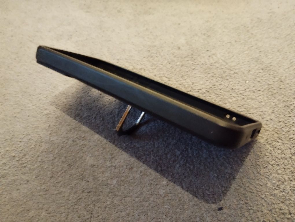 Etui Pancerne Motorola E13