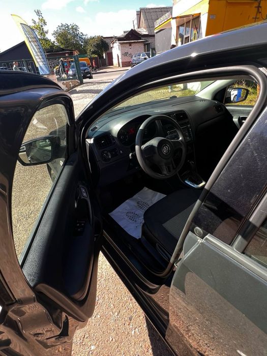 Продам Фольксваген Поло 2011 року