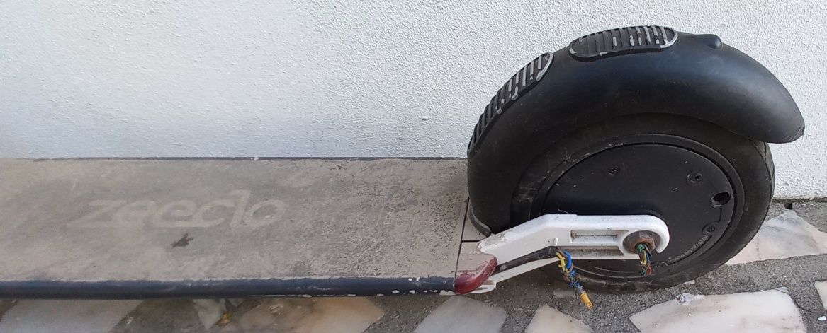 Trotineta eléctrica para peças