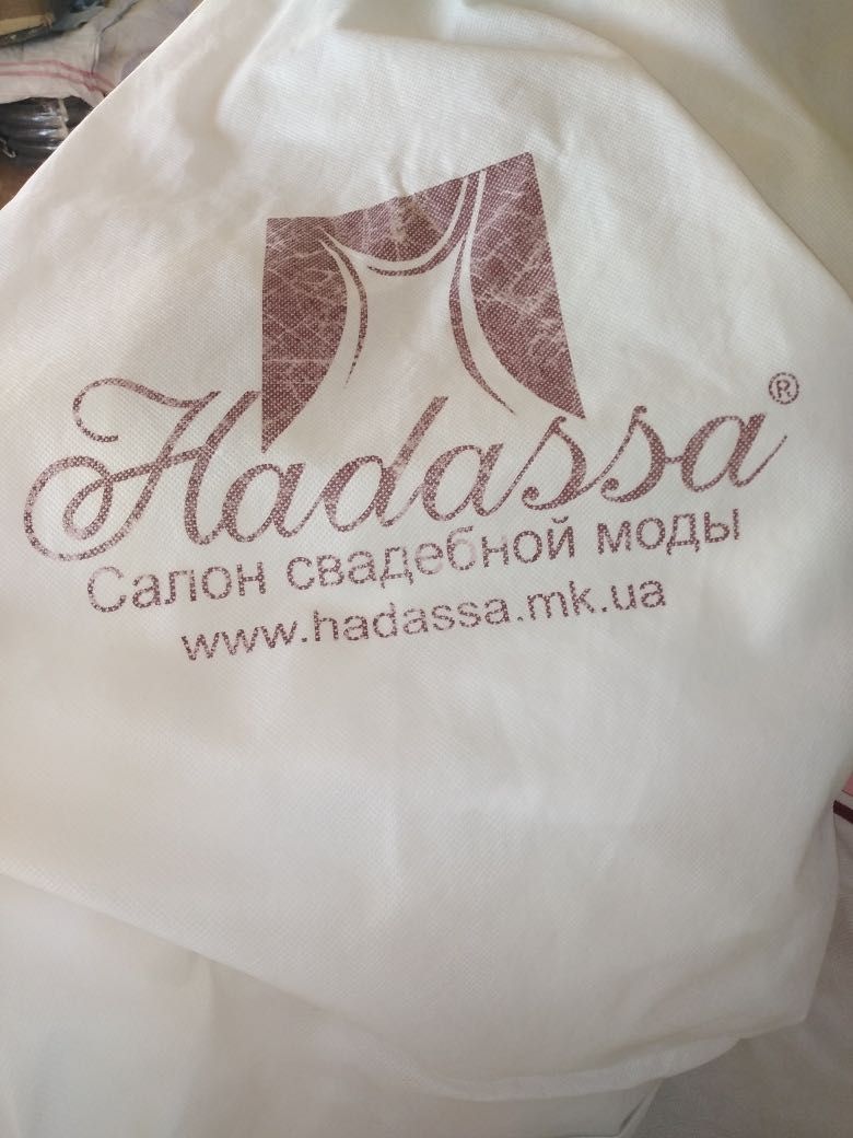 Весільна сукня Hadassa .