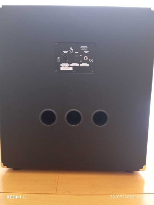 Conjunto Harley Benton Amplificador + Coluna