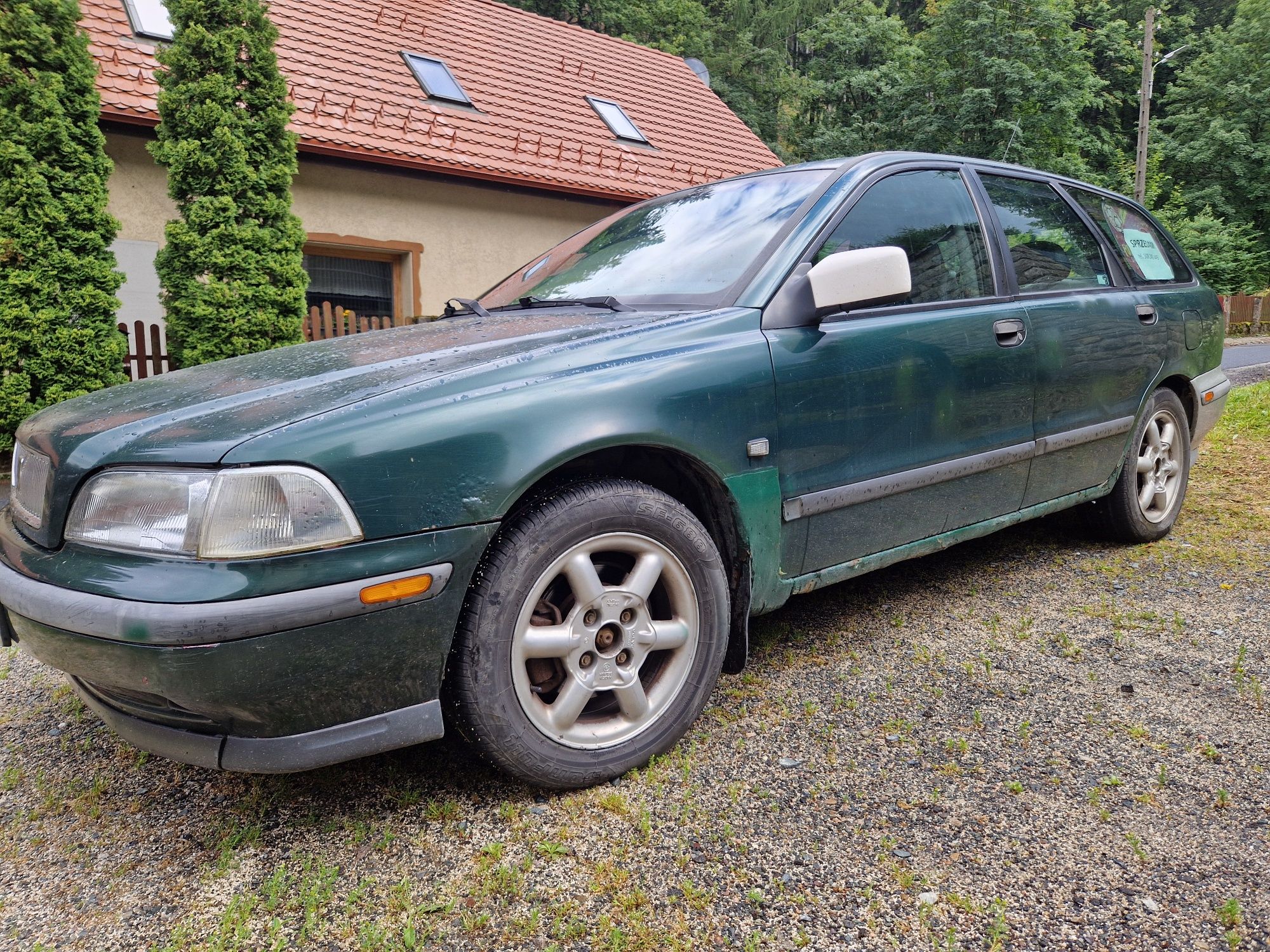 Volvo v40 1998r.
