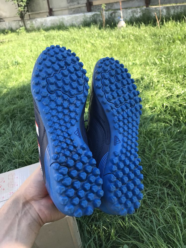 Сороконіжки adidas -р43 (27 см)