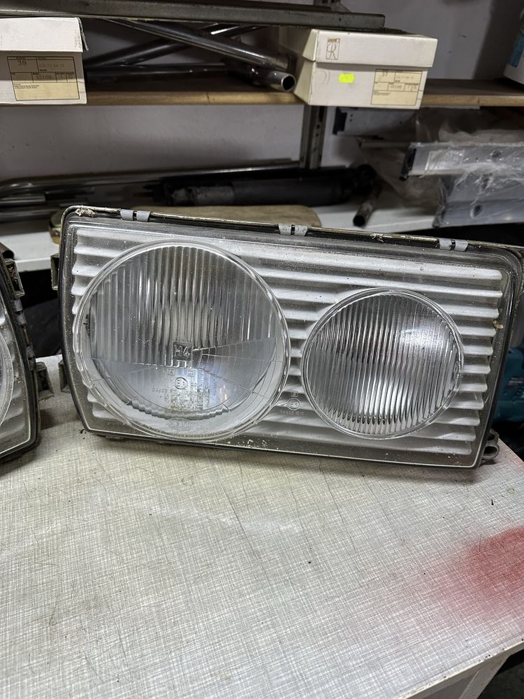 Lampy przednie mercedes w123 USA