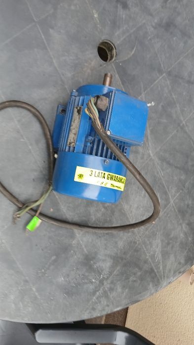 Silnik elektryczny polski Tamel 1.1KW