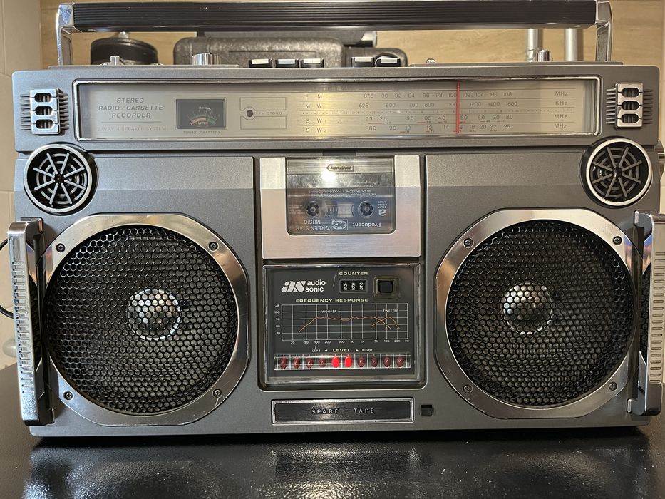 Audiosonic tbs-8900 made in japan/baterie