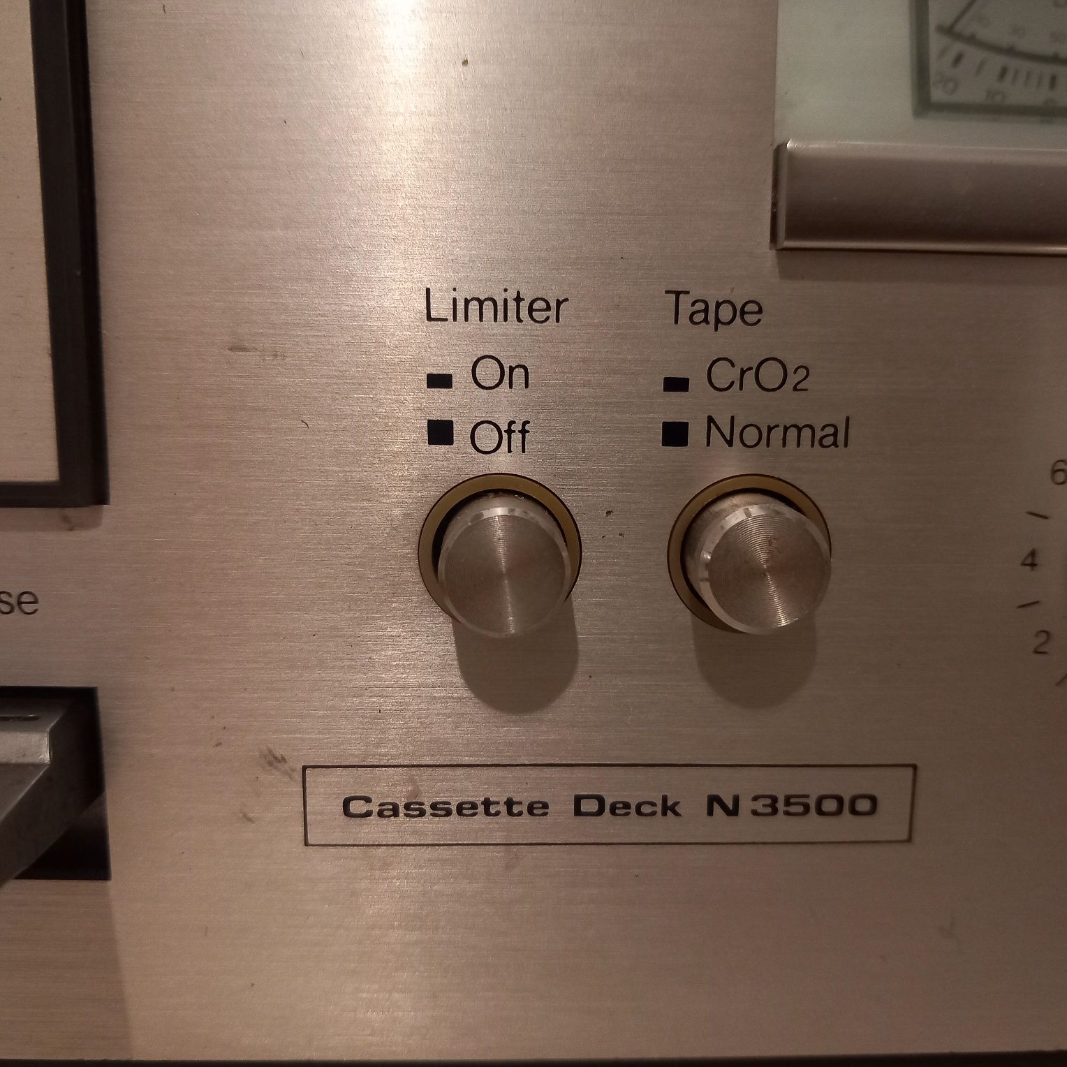 Philips N3500 cassette player/recorder