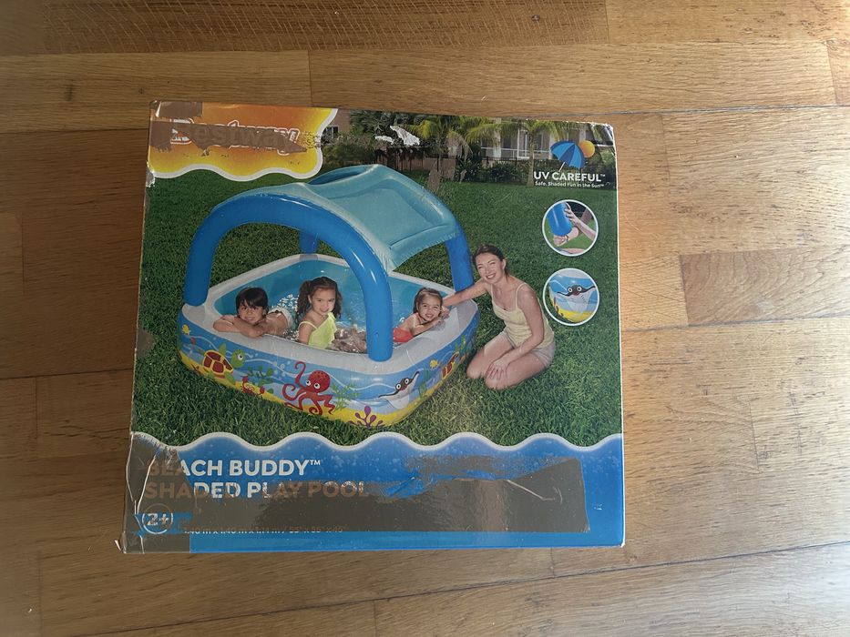 Vendo Piscina insuflável para crianças
