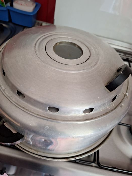 Vendo " PATUSCA " muito antiga...Nunca foi usada. Funciona em cima da