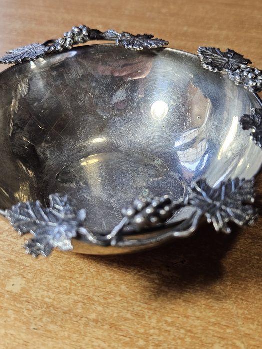 Цукерниця зі срібла 800*