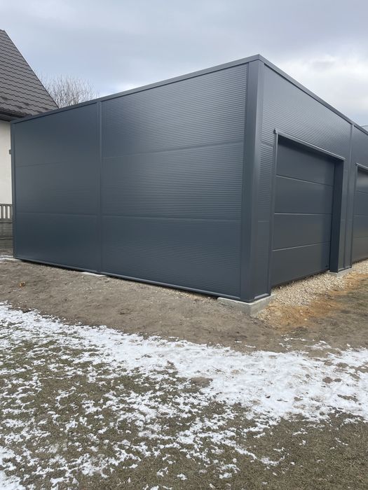 Garaż z płyty warstwowej  35 m² – od 30 000 zł brutto!
