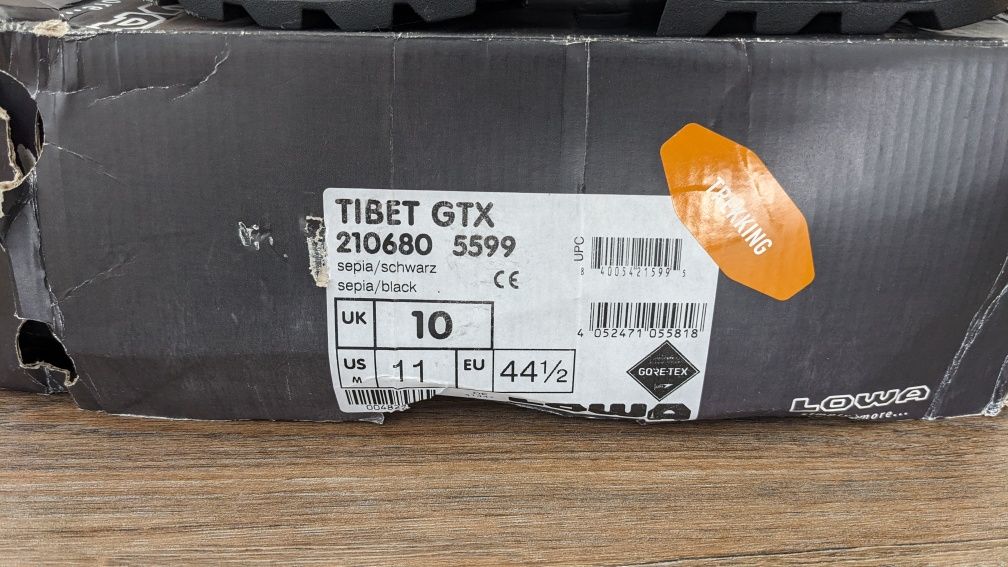 Черевики Lowa Tibet нові Goretex
