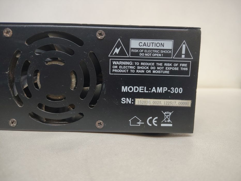 Amplificador Ibiza 300