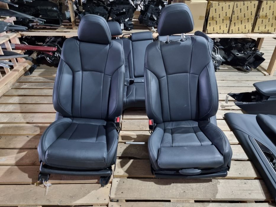 Салон Subaru Outback BT B16 2020-2023