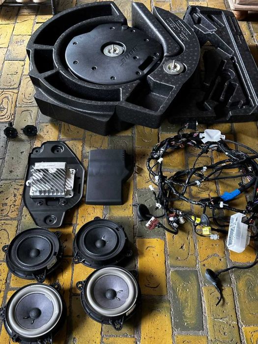 Комплект акустики Bose для  Nissan  Qashqai J 11