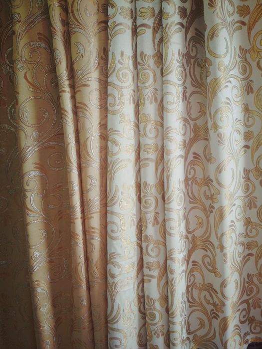 Штора великий та дрібний вензель.