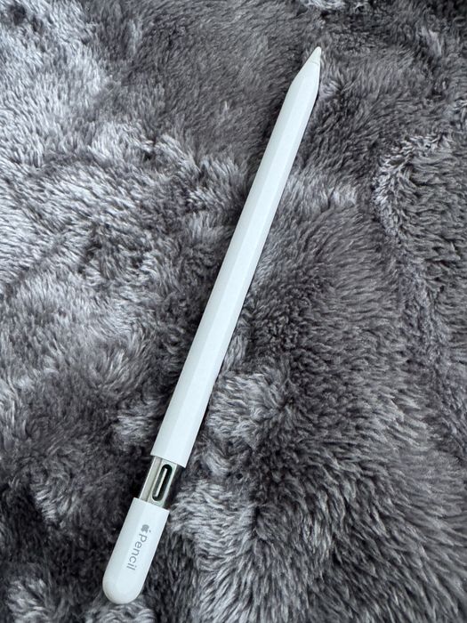 IPad 10 gen 256GB + Apple pencil USB-C oraz nowe akcesoria