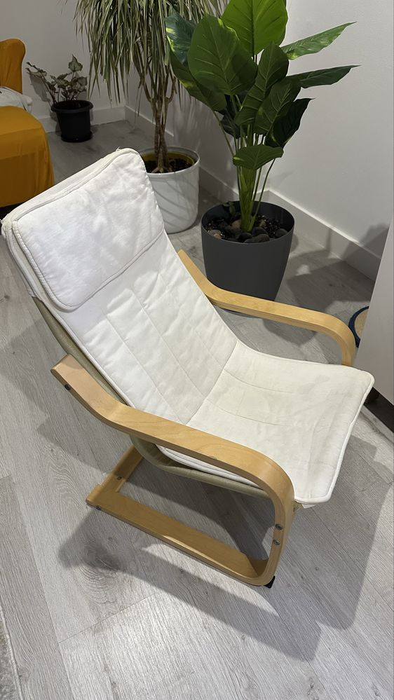 Ikea poltrona poang criança