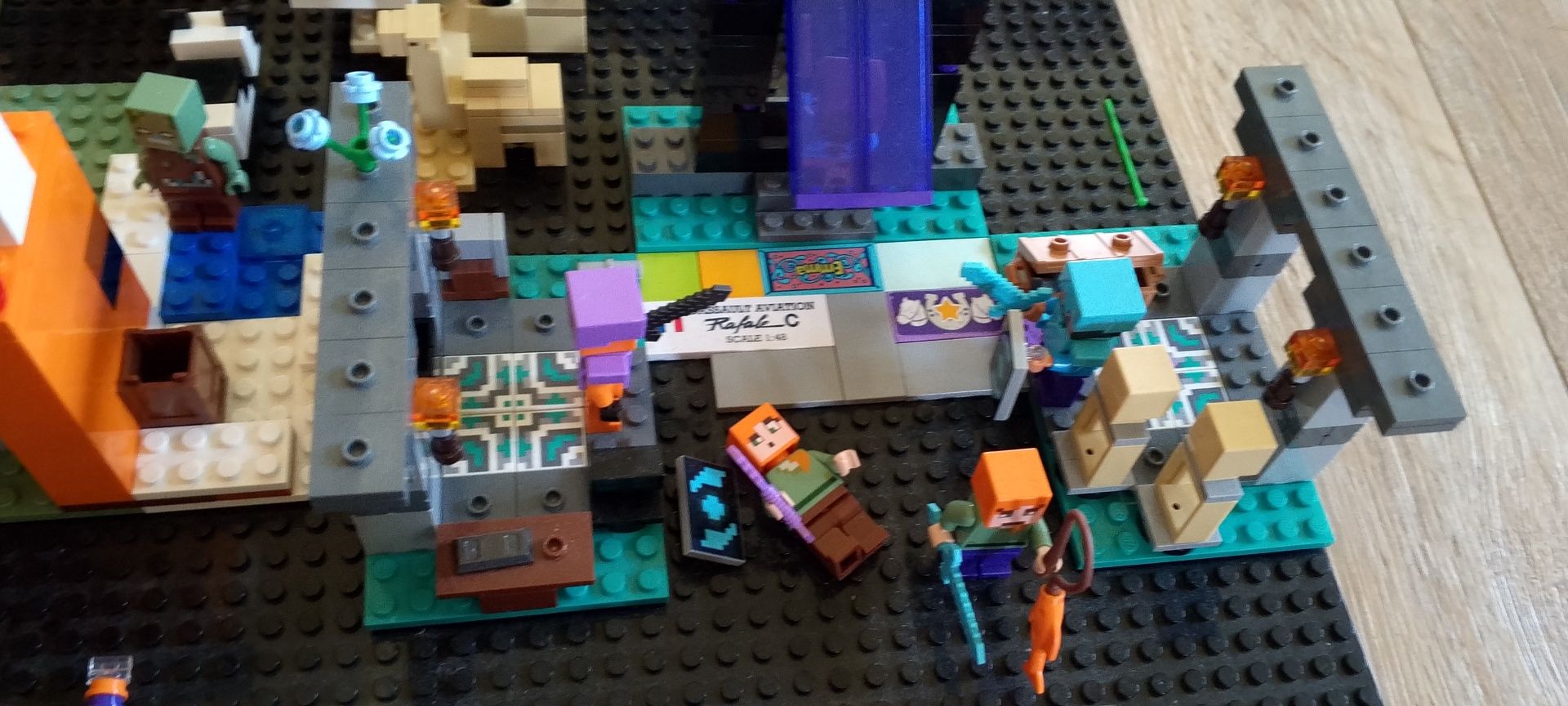 LEGO Minecraft raz złożone
