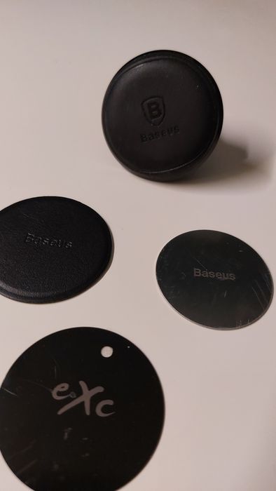 Uchwyt magnetyczny baseus + 3 płytki