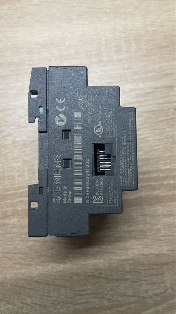 Siemens logo, 6ed1 052 1md00 0ba6