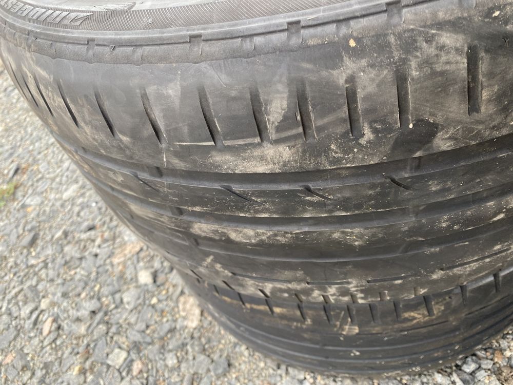 Різина Ран Флет 275/35r20 Brigstone