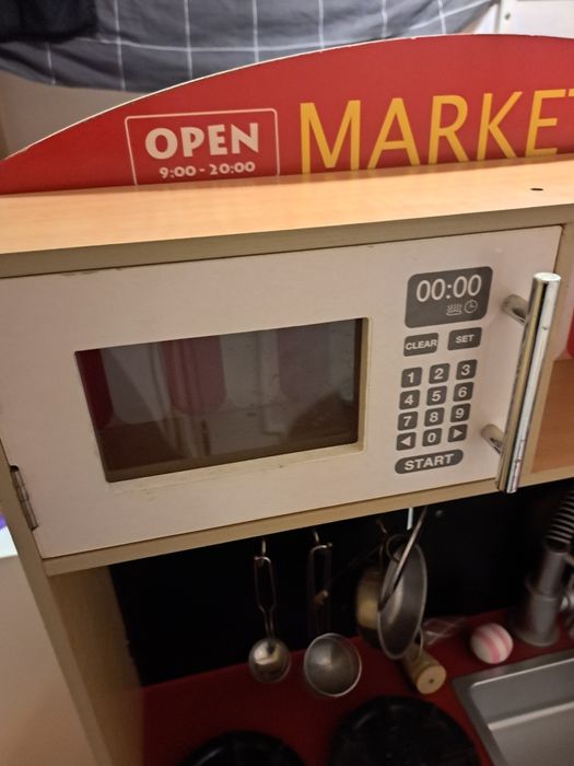 Cozinha e lojinha de brincar 2 em 1