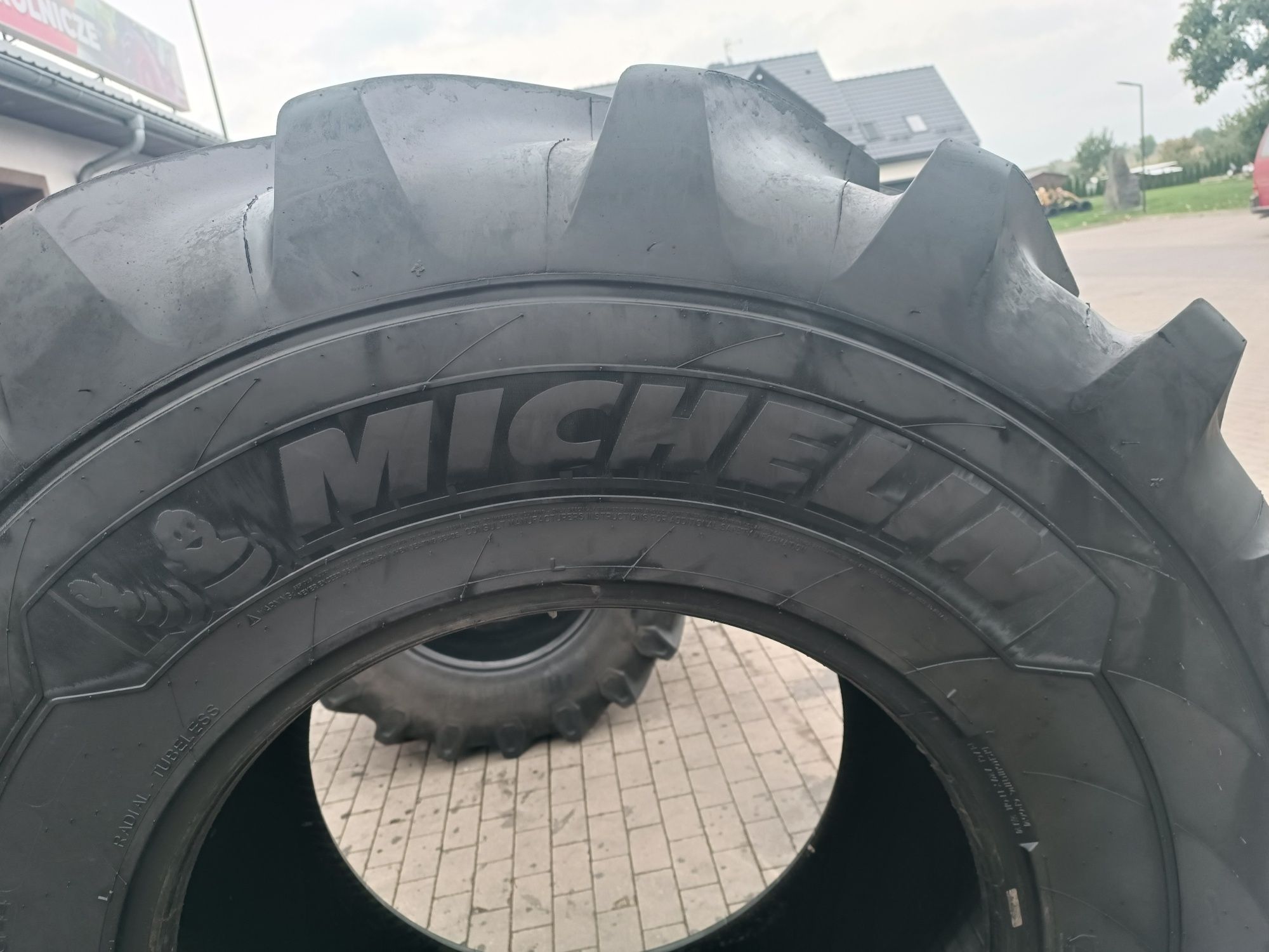 620/75R30 Michelin Axiobib 2