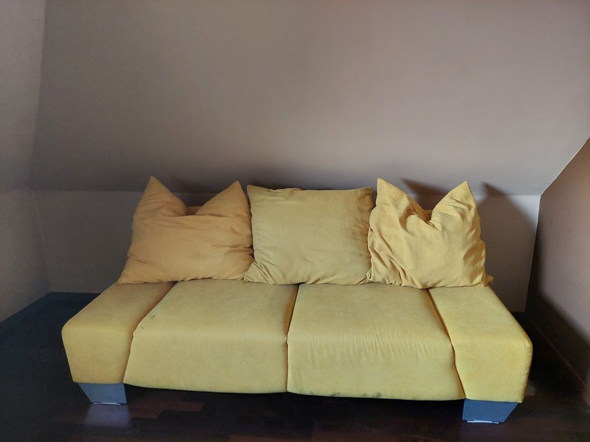 Sofa z funkcją spania